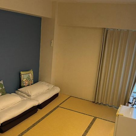 Victoria Hotel Naha Bagian luar foto