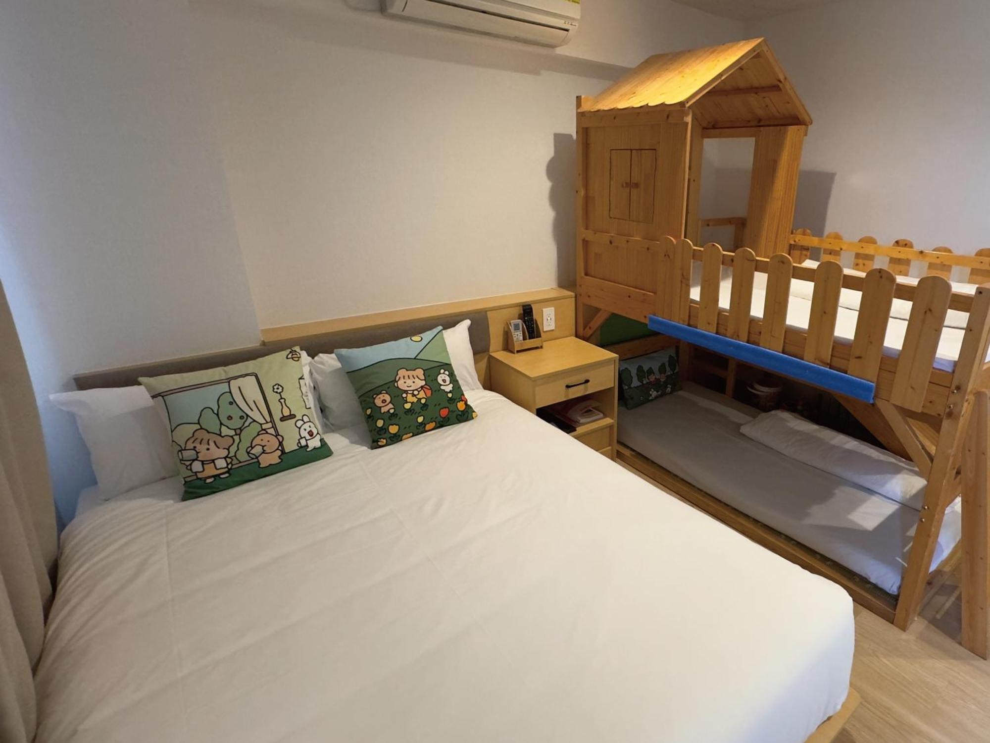 Victoria Hotel Naha Bagian luar foto