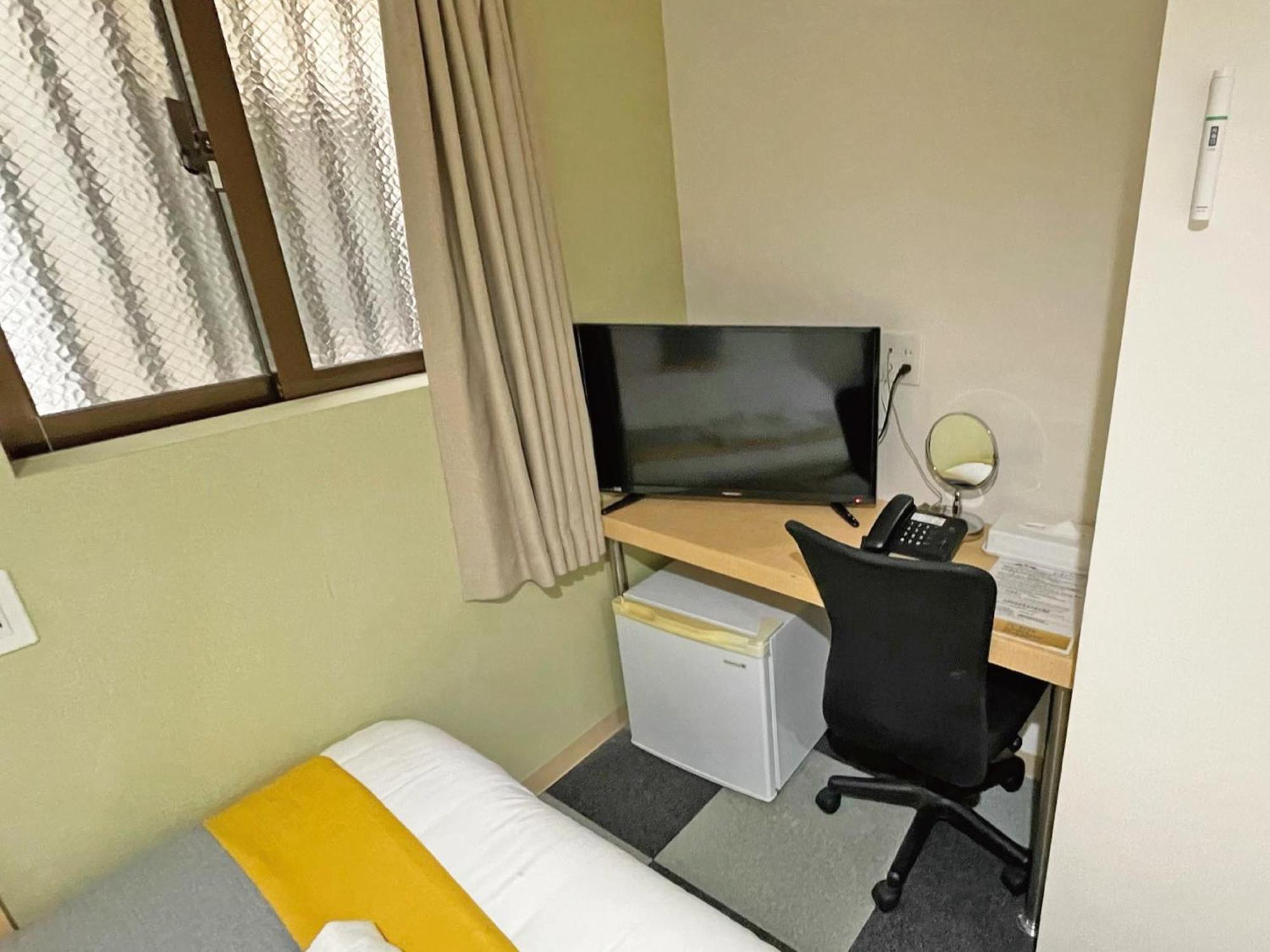 Victoria Hotel Naha Bagian luar foto