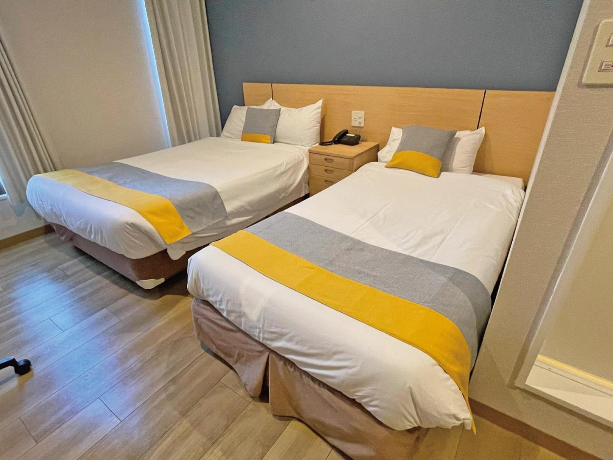 Victoria Hotel Naha Bagian luar foto