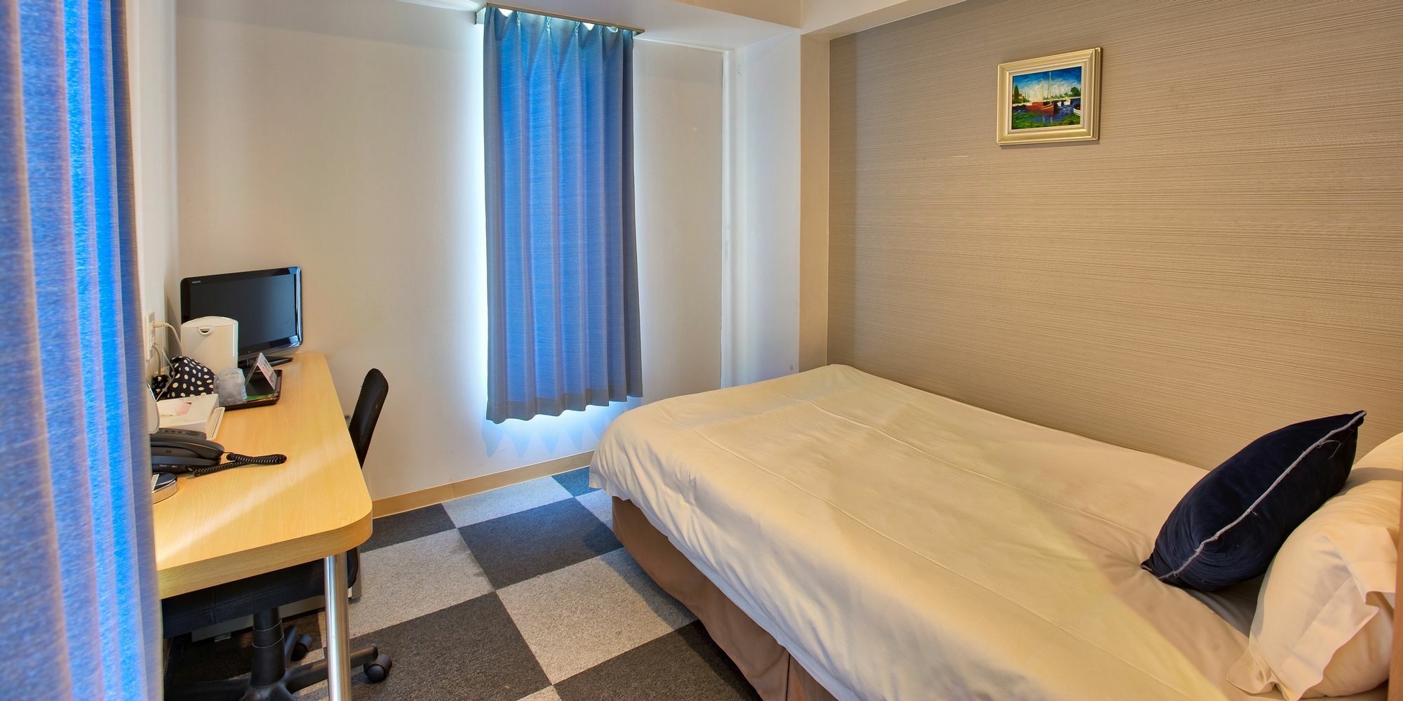 Victoria Hotel Naha Bagian luar foto