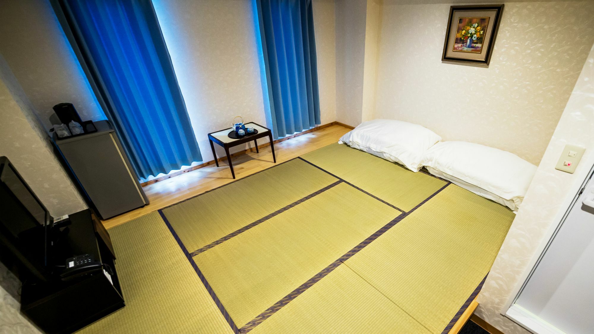 Victoria Hotel Naha Bagian luar foto